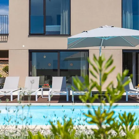 Villa Beautiful Rosalie With Sauna Near Porec *
